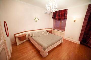 Фото номера Апартаменты Делюкс с 3 спальнями Апартаменты Kiev Lypki Luxury Apartments г. Киев 25