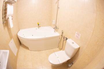Фото номера Стандартный четырехместный номер Отель Kiev 365 Park Hotel г. Киев 3