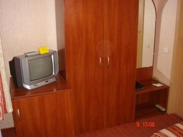 Фото номера Стандартный одноместный номер с общей ванной комнатой Отель Hotel Znannya г. Киев 7