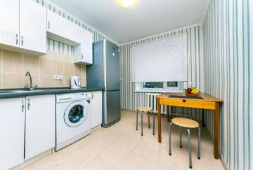 Фото номера Улучшенные апартаменты Апартаменты KievHall Gulliver г. Киев 3