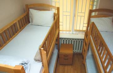 Фото номера Кровать в общем номере с 4 кроватями Хостелы Globus Hostel г. Киев 6