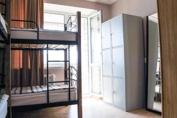 Фото номера Кровать в общем 6-местном номере для женщин Хостелы A&amp;S Hostel Minskiy г. Киев 23