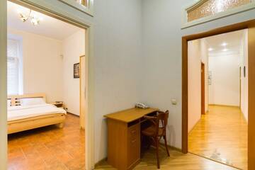 Фото номера Апартаменты с 2 спальнями Апартаменты Apartment On Khreschatyk 15 г. Киев 23