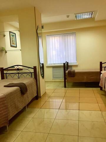 Фото номера Классический трехместный номер Хостелы Westend Hostel Kyiv г. Киев 7