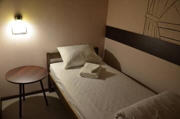 Фото номера Стандартный одноместный номер Хостелы Hostel VShokoladi г. Киев 6