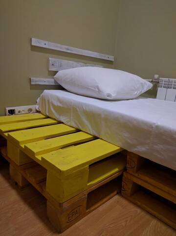 Фото номера Одноместный номер Хостелы Pallet Hostel г. Киев 6