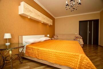 Фото номера Трехместный номер «Комфорт» Апартаменты Apartment on Hryshka Street г. Киев 9