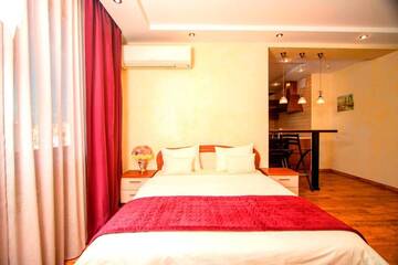 Фото номера Апартаменты Делюкс Апартаменты Apartment on Hryshka Street г. Киев 4