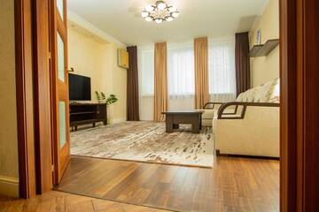 Фото номера Классический четырехместный номер Апартаменты Apartment on Hryshka Street г. Киев 3