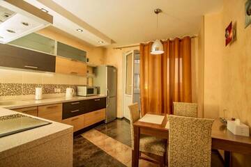 Фото номера Трехместный номер «Комфорт» Апартаменты Apartment on Hryshka Street г. Киев 8