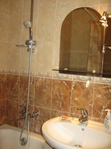Фото номера Апартаменты с 1 спальней Апартаменты Apartment Metro Darnitsa г. Киев 9