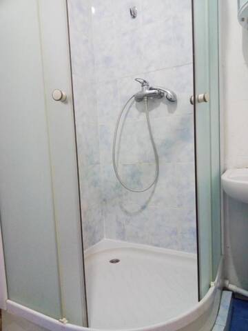 Фото номера Двухместный номер с 1 кроватью Хостелы CITY Hostel KYIV г. Киев 7