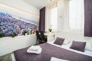 Фото номера Люкс с видом на город Мини-отель SkyHome Мини-отель г. Киев 3