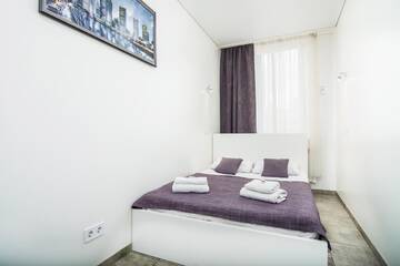 Фото номера Бюджетный номер с общей ванной комнатой Мини-отель SkyHome Мини-отель г. Киев 5
