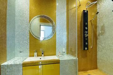 Фото номера Улучшенные апартаменты с 1 спальней Апартаменты VIP Apartments on Kostelnaya st г. Киев 6
