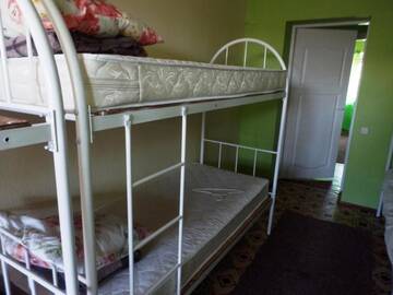 Фото номера Кровать в общем 8-местном номере для мужчин Хостелы Yourhostel Friend г. Киев 2