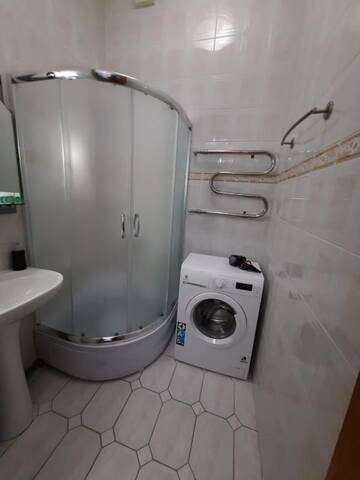Фото номера Апартаменты с 3 спальнями Апартаменты Apartment Arena City г. Киев 59