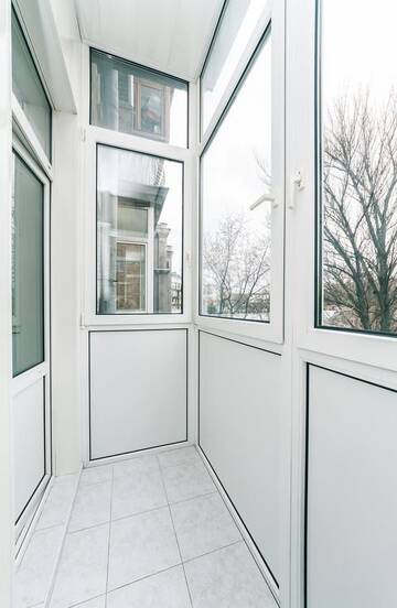 Фото номера Апартаменты с 3 спальнями Апартаменты Apartment Arena City г. Киев 23