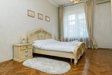 Фото номера Апартаменты с 3 спальнями Апартаменты Apartment Arena City г. Киев 10