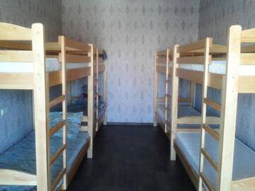 Фото номера Кровать в общем 8-местном номере для женщин Хостелы Yourhostel la Femme г. Киев 3