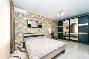 Фото номера Апартаменты Делюкс Апартаменты Poznyaky Apartments Patriotika г. Киев 13