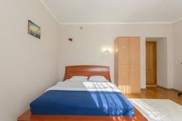 Фото номера Семейный номер с общей ванной комнатой Хостелы Hostel Garden г. Киев 3