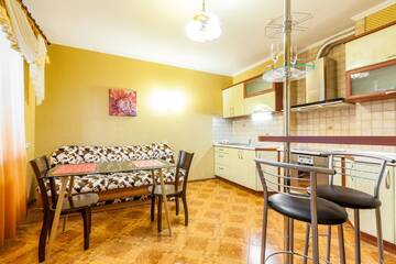 Фото номера Улучшенные апартаменты Апартаменты Near Airport Apartments г. Киев 8