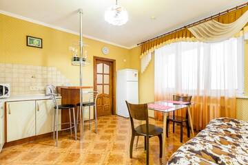 Фото номера Улучшенные апартаменты Апартаменты Near Airport Apartments г. Киев 11