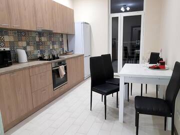 Фото номера Апартаменты с балконом - ул. Барбюса, 51/1a Апартаменты Inn Home Apartments - Ocean Plaza area г. Киев 4