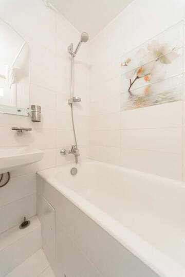 Фото номера Апартаменты Апартаменты Modern apartment high-tech style г. Киев 15