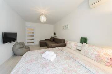 Фото номера Апартаменты Апартаменты Modern apartment high-tech style г. Киев 33