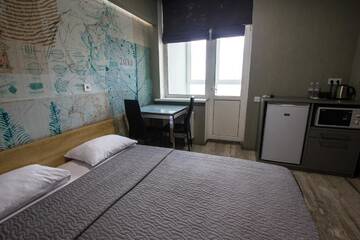 Фото номера Номер &quot;Комфорт&quot; с балконом Апартаменты Solo Apartment Ahmatovoy г. Киев 11