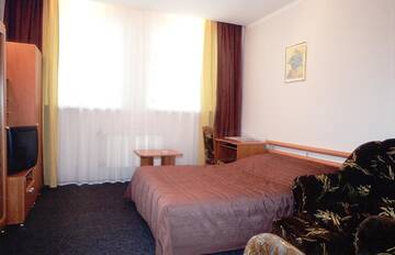 Фото номера Бюджетный двухместный номер с 1 кроватью Отель Park Hotel г. Киев 2