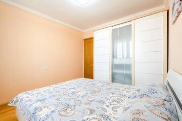 Фото номера Улучшенные апартаменты Апартаменты Apartment on Obolonskaya Square 3 г. Киев 11