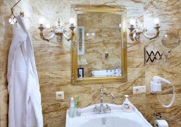 Фото номера Роскошный номер-студио Апарт-отели Theatre Boutique Apart-Hotel г. Киев 12