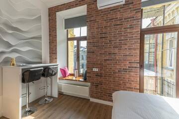 Фото номера Люкс с балконом Апарт-отели Theatre Boutique Apart-Hotel г. Киев 7