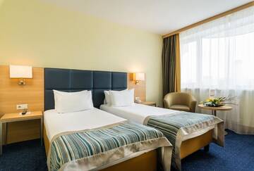 Фото номера Улучшенный двухместный номер с 1 кроватью Отель President Hotel г. Киев 8