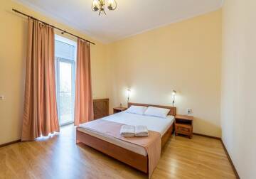 Фото номера Апартаменты с 2 спальнями — ул. Шота Руставели, 24 Апартаменты Central Dayflat Apartments г. Киев 4