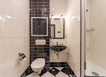 Фото номера Апартаменты - Богдана Хмельницкого 10 Апартаменты Central Dayflat Apartments г. Киев 6