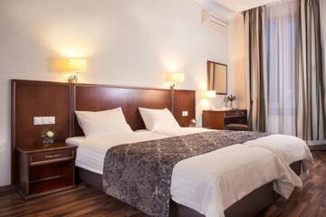 Фото номера Роскошные апартаменты с 2 спальнями Апартаменты Flatlux Apartments г. Киев 6