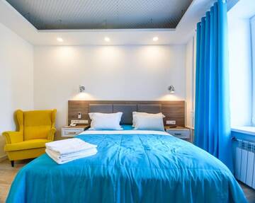 Фото номера Апартаменты с балконом Апартаменты Partner Guest House Baseina г. Киев 3
