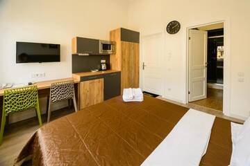 Фото номера Апартаменты-студио Апартаменты Partner Guest House Baseina г. Киев 5