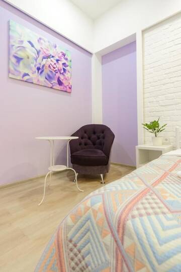 Фото номера Apartment with 1 bedroom kitchen and balcony on Basseina street 5 Апартаменты Бессарабка Апартаменты г. Киев 10