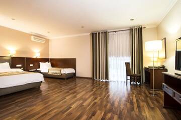 Фото номера Апартаменты с 1 спальней Отель Greguar Hotel г. Киев 4