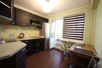 Фото номера Апартаменты с 1 спальней - Челябинская, 17 Апартаменты Dayflat Apartments на Левобережье г. Киев 5