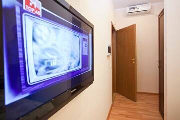 Фото номера Стандартный трехместный номер Отель Отель Лукьяновский г. Киев 2