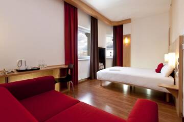 Фото номера Семейный номер Отель ibis Kiev City Center г. Киев 6