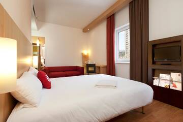 Фото номера Семейный номер Отель ibis Kiev City Center г. Киев 5