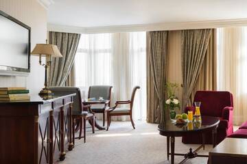 Фото номера Люкс «Амбассадор» Отель InterContinental - Kyiv г. Киев 2