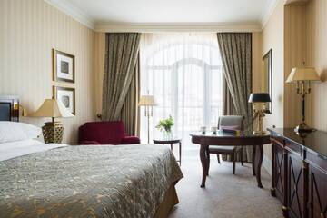 Фото номера Номер Делюкс Отель InterContinental - Kyiv г. Киев 9